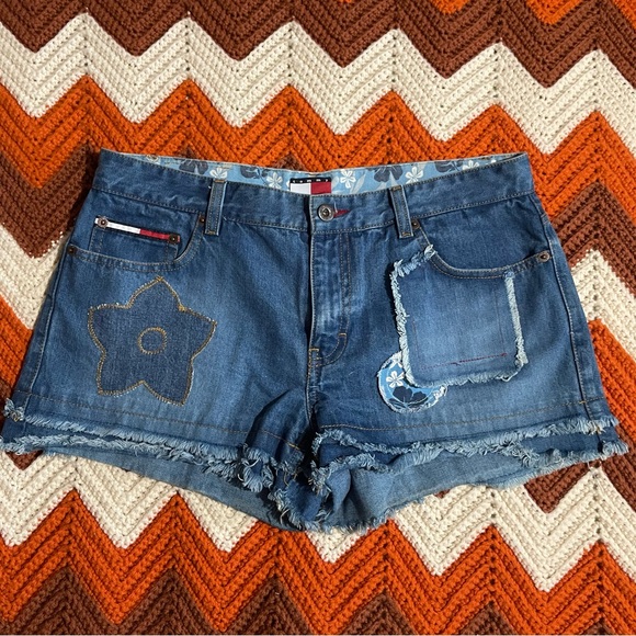 Tommy girl Y2K flower Jean very short shorts - Picture 2 of 7